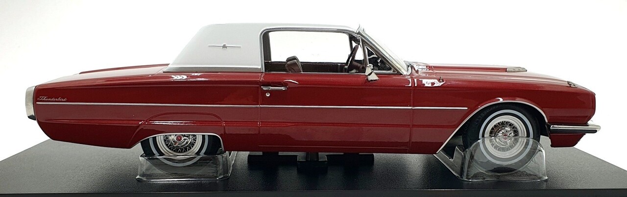 Ford Ford USA Thunderbird Landau Coupe 1966 - 1:18 - KK Scale Ford Ford USA Thunderbird Landau Coupe 1966 - 1:18 - KK Scale