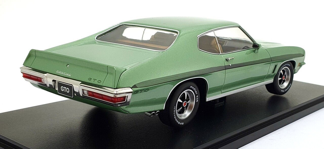 Pontiac Pontiac LeMans GTO 1972 - 1:18 - KK Scale Pontiac Pontiac LeMans GTO 1972 - 1:18 - KK Scale