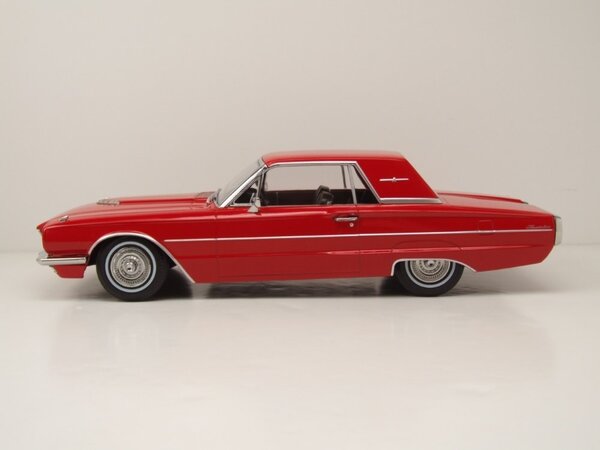 Ford Ford USA Thunderbird Hardtop Coupe 1966 - 1:18 - KK Scale