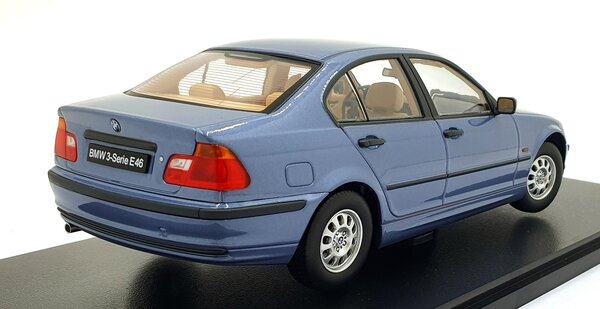 BMW BMW 3-Series (E46) Limousine 1999 - 1:18 - KK Scale