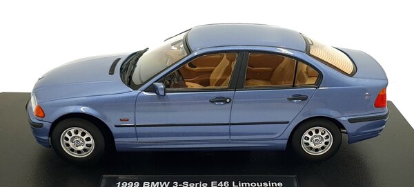 BMW BMW 3-Series (E46) Limousine 1999 - 1:18 - KK Scale