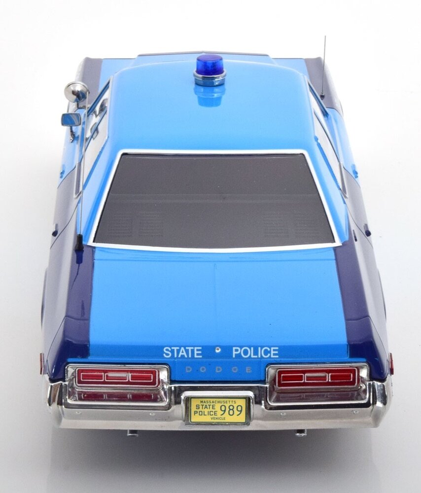 Dodge Dodge Monaco 'Massachusetts State Police' 1974 - 1:18 - KK Scale