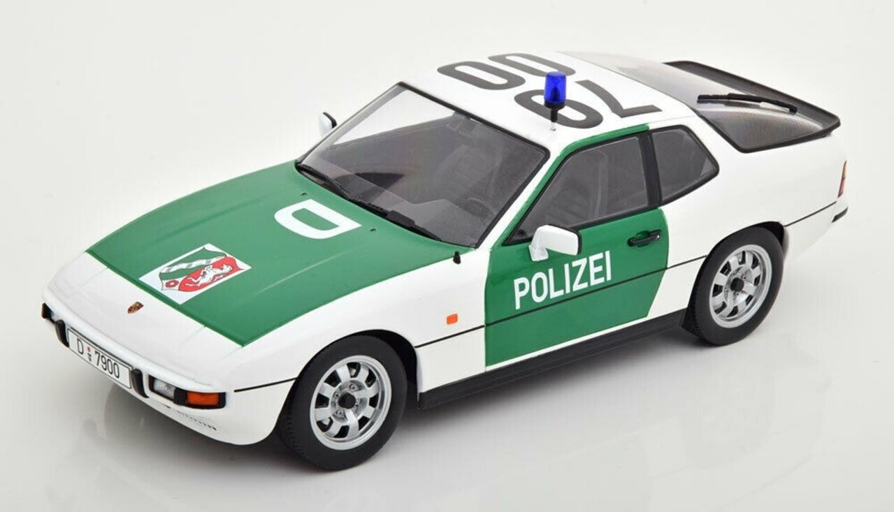Porsche Porsche 924 'Autobahnpolizei Düsseldorf' 1985 - 1:18 - KK Scale Porsche Porsche 924 'Autobahnpolizei Düsseldorf' 1985 - 1:18 - KK Scale