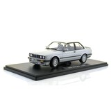 BMW BMW 325i (E30) M-Package 1987 - 1:18 - KK Scale