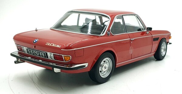 BMW BMW 3.0 CSi E9 Coupe 1971 + Alluminium Rims - 1:12 - KK Scale