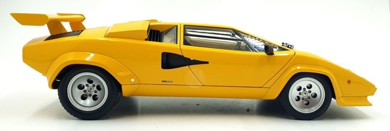 Lamborghini Lamborghini Countach LP 5000S QV 1985 - 1:12 - KK Scale