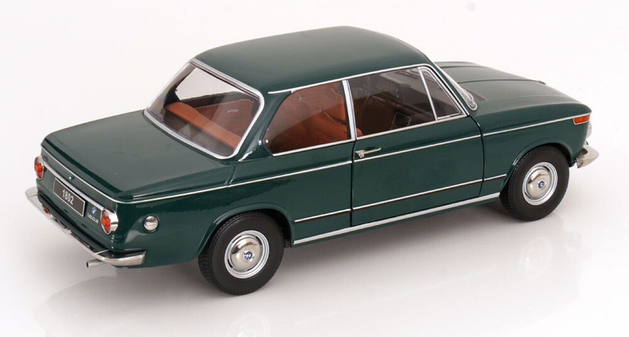 BMW BMW 1802 1-Series 1967 - 1:12 - KK Scale BMW BMW 1802 1-Series 1967 - 1:12 - KK Scale