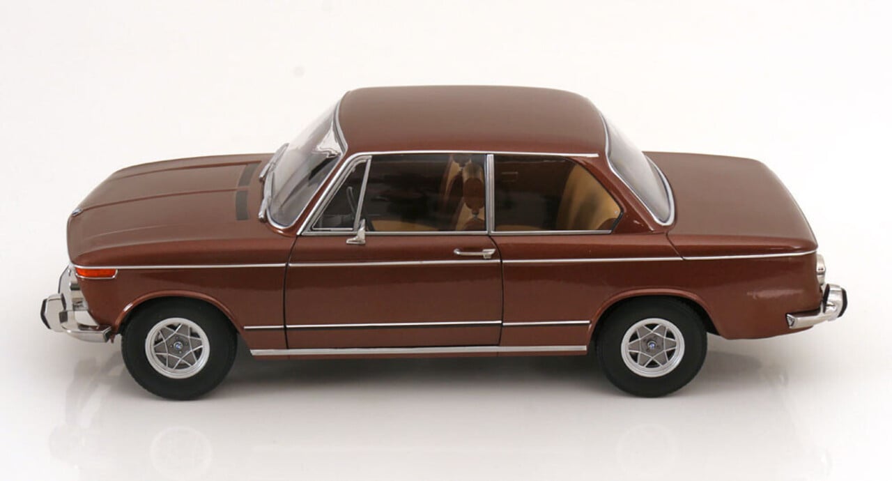 BMW BMW 2002Ti Diana 1970 - 1:12 - KK Scale