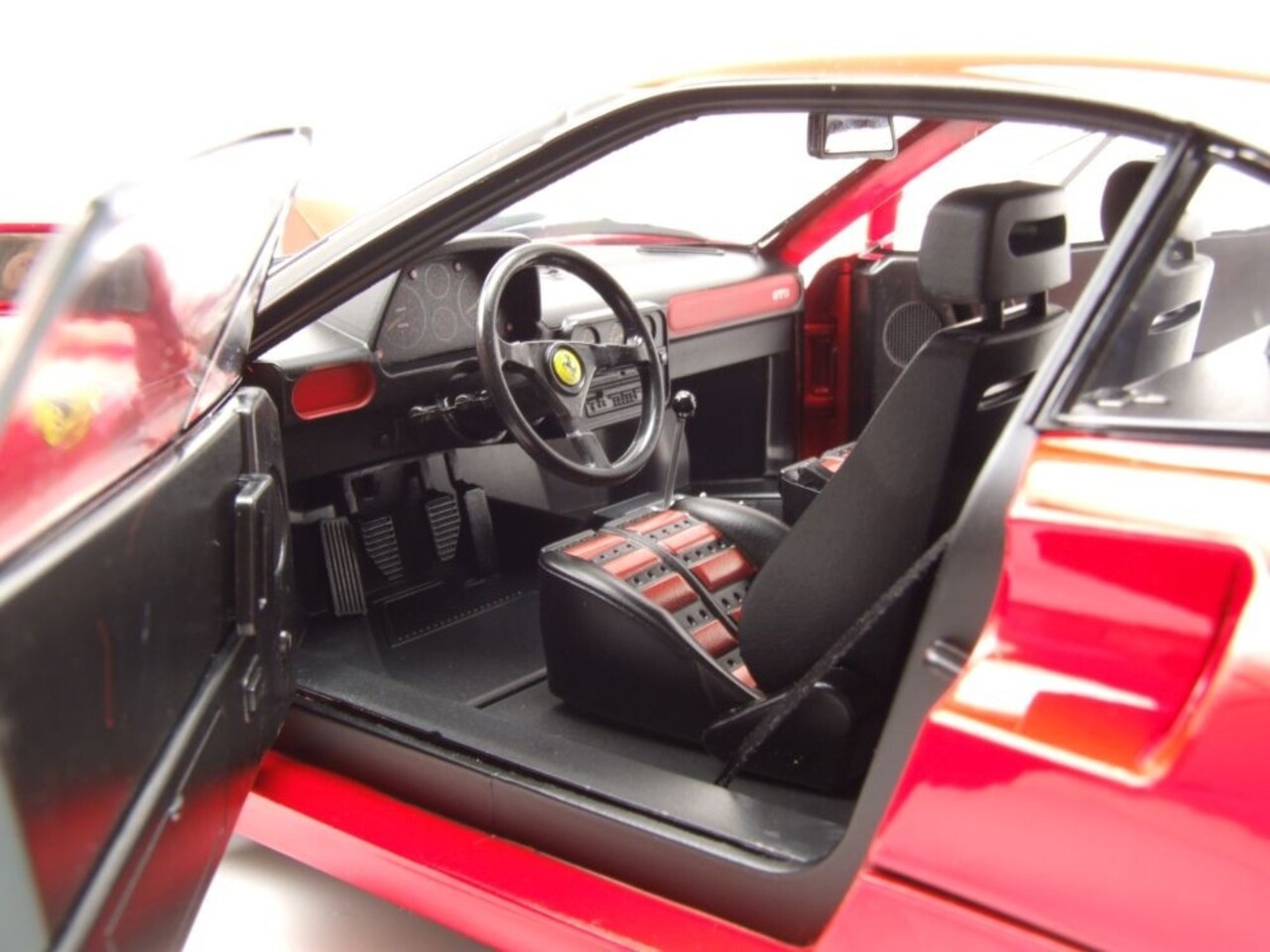 Ferrari Ferrari 250 GTO 1984 - 1:12 - KK Scale