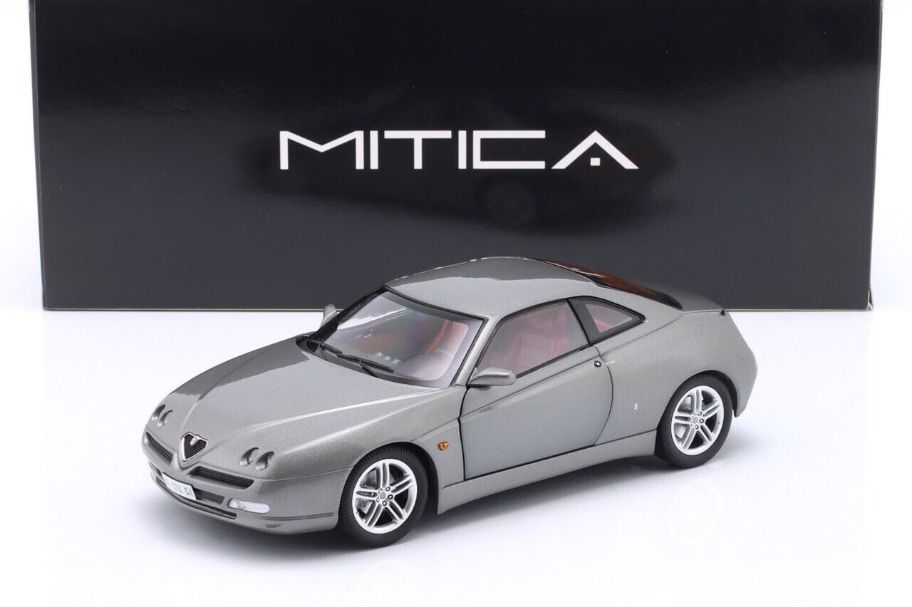 Alfa Romeo Alfa Romeo GTV 2.0 V6 TB 1998 - 1:18 - Mitica Alfa Romeo Alfa Romeo GTV 2.0 V6 TB 1998 - 1:18 - Mitica