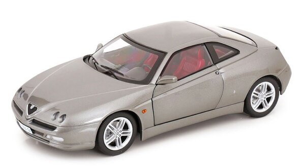 Alfa Romeo Alfa Romeo GTV 2.0 V6 TB 1998 - 1:18 - Mitica Alfa Romeo Alfa Romeo GTV 2.0 V6 TB 1998 - 1:18 - Mitica