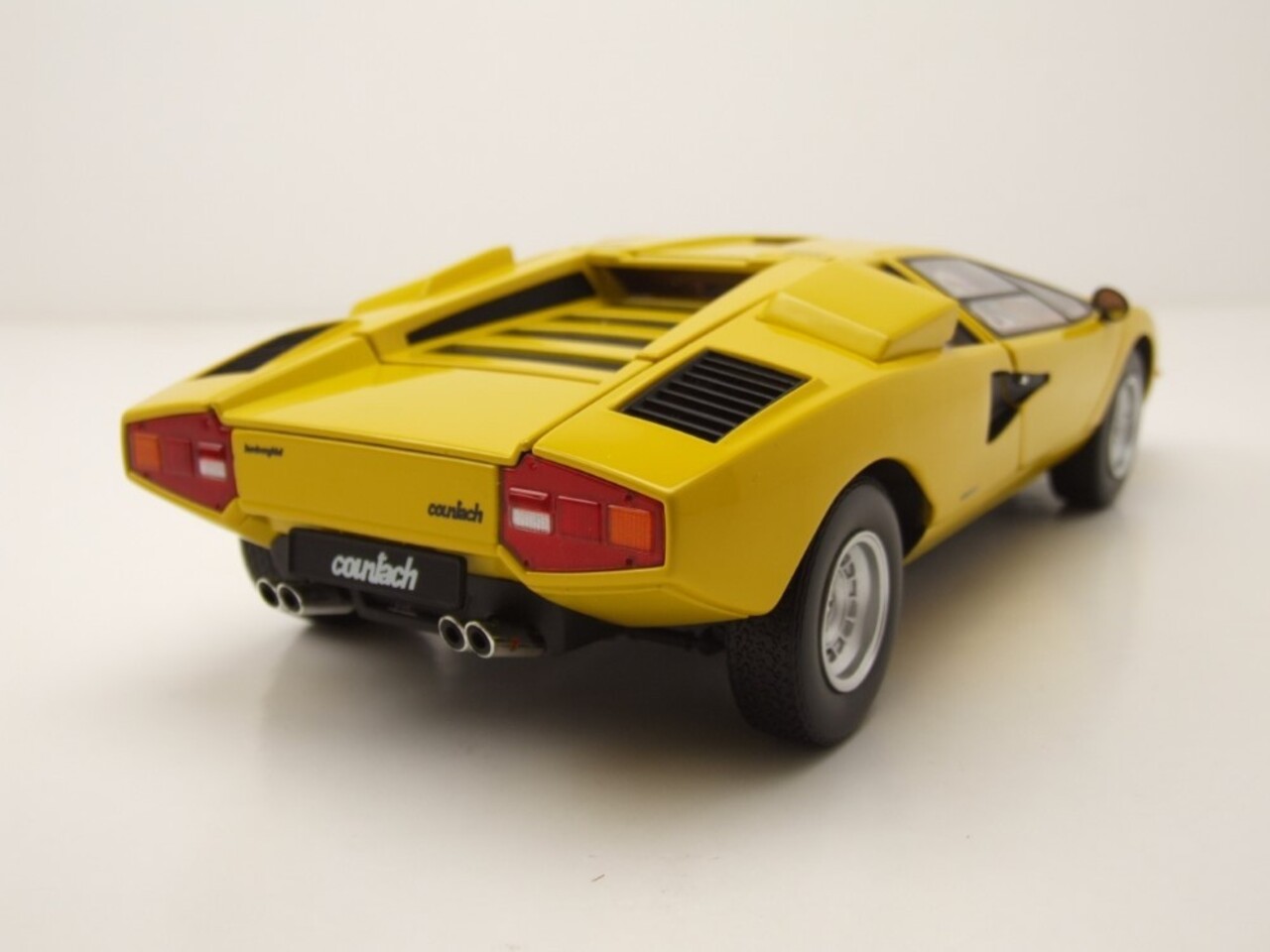 Lamborghini Lamborghini Countach LP400 1974 - 1:18 - Kyosho