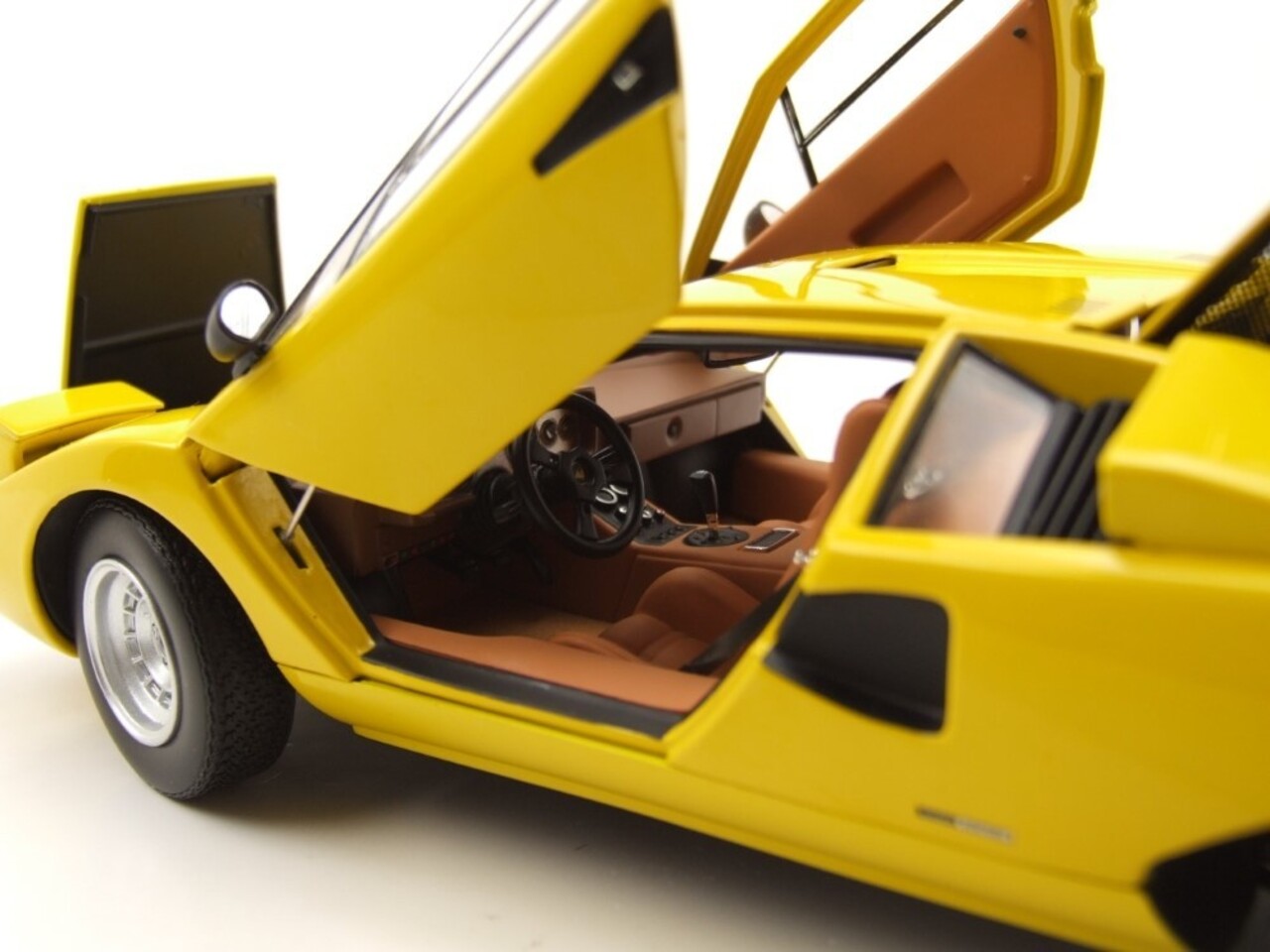 Lamborghini Lamborghini Countach LP400 1974 - 1:18 - Kyosho