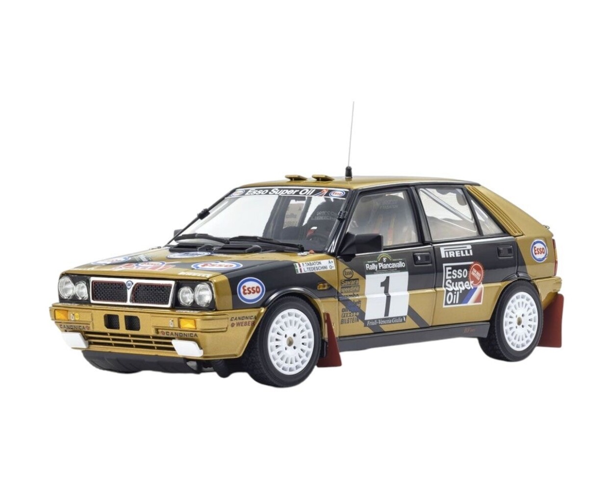 Lancia Lancia Delta HF Integrale 4WD #1 Team Esso Winner Rally Piancavallo 1987 - 1:18 - Kyosho Lancia Lancia Delta HF Integrale 4WD #1 Team Esso Winner Rally Piancavallo 1987 - 1:18 - Kyosho