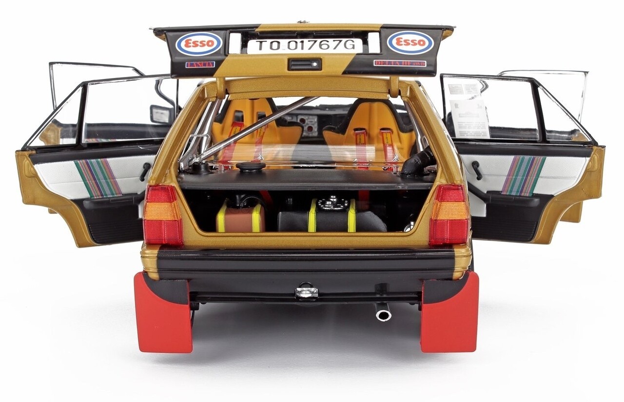 Lancia Lancia Delta HF Integrale 4WD #1 Team Esso Winner Rally Piancavallo 1987 - 1:18 - Kyosho Lancia Lancia Delta HF Integrale 4WD #1 Team Esso Winner Rally Piancavallo 1987 - 1:18 - Kyosho