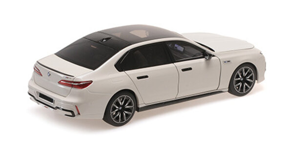 BMW BMW i7 M70 (G70) 2024 - 1:18 - Minichamps