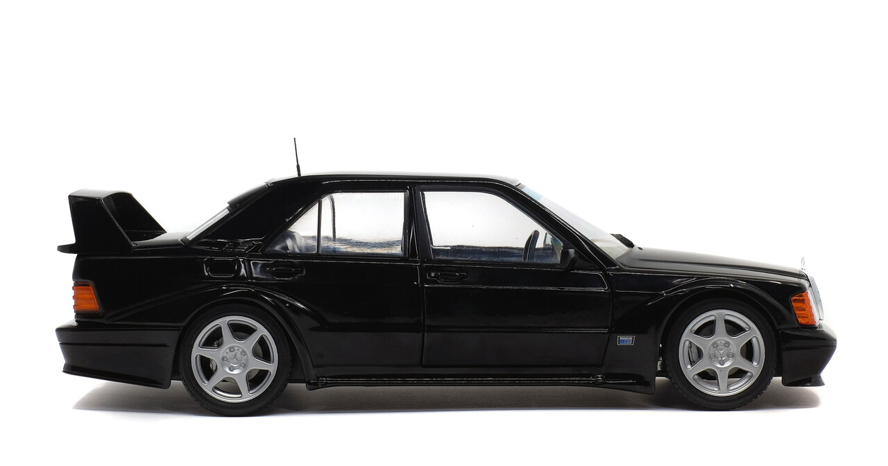 Mercedes-Benz Mercedes-Benz 190E 2.5-16 Evolution II - 1:18 - Solido