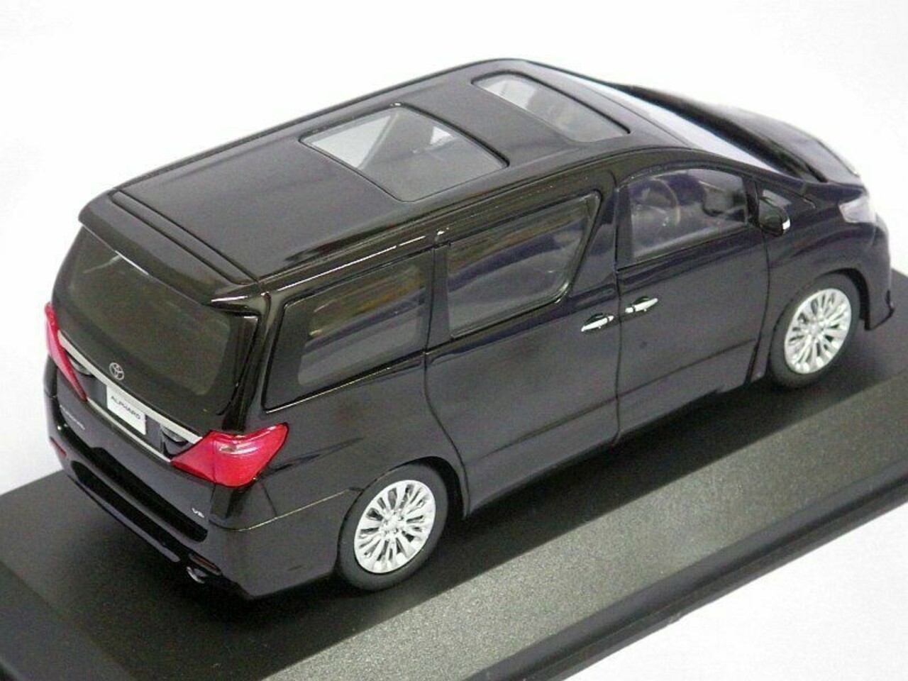 Toyota Toyota Alphard 350S "C Package"  - 1:43 - Kyosho
