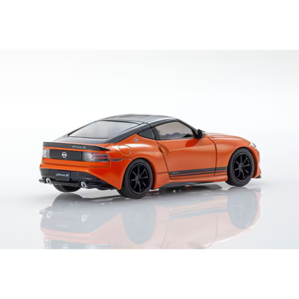 Nissan Nissan Fairlady Z Coupe Customed Edition 2023 - 1:64 - Kyosho Nissan Nissan Fairlady Z Coupe Customed Edition 2023 - 1:64 - Kyosho