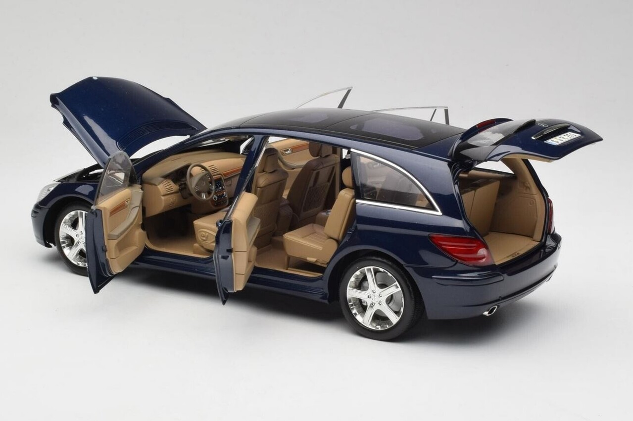 Mercedes-Benz Mercedes-Benz R-Class 2005 - 1:18 - Minichamps