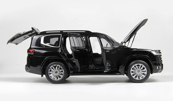 Toyota Toyota Land Cruiser 300-ZX 2024 - 1:18 - LCD Model