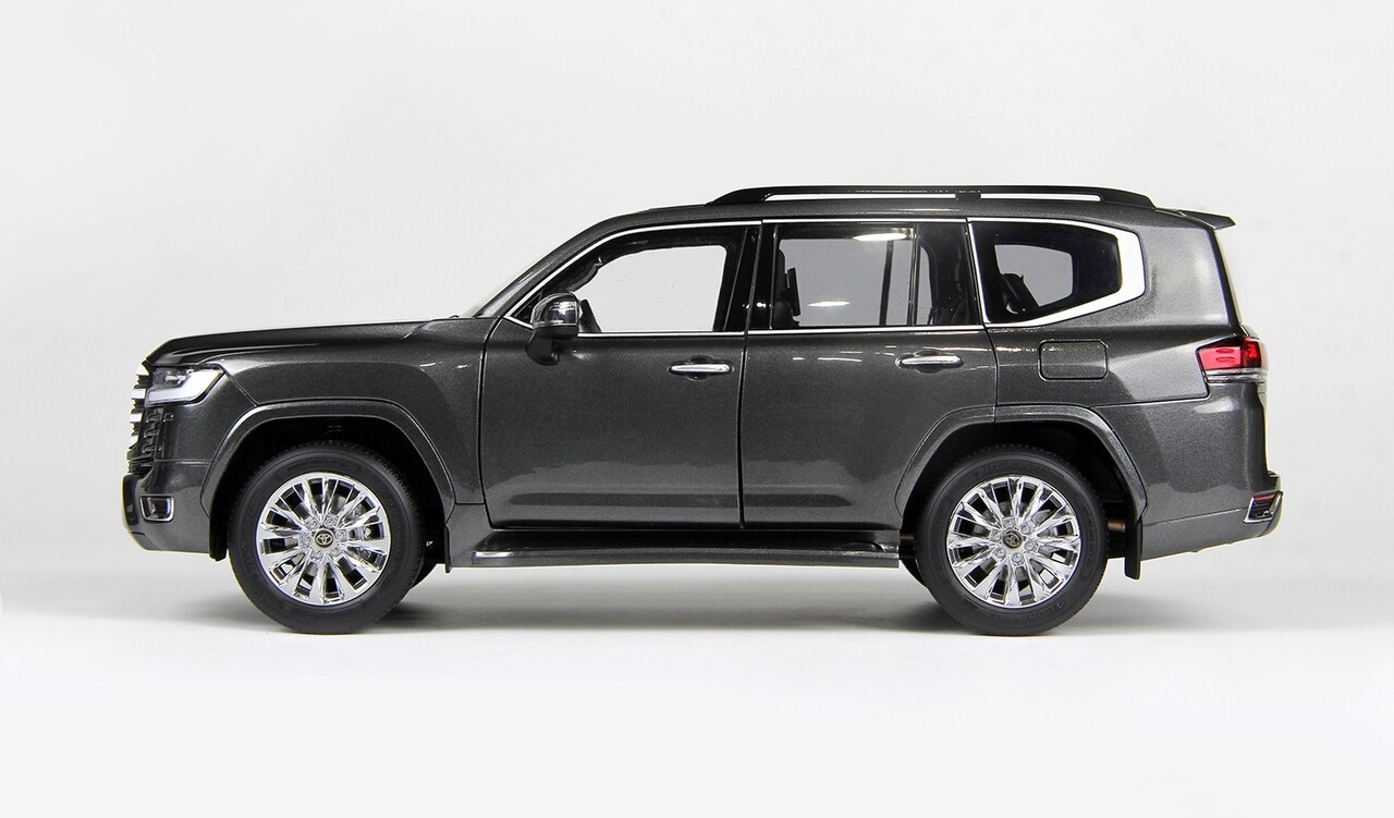Toyota Toyota Land Cruiser 300-ZX 2024 - 1:18 - LCD Model