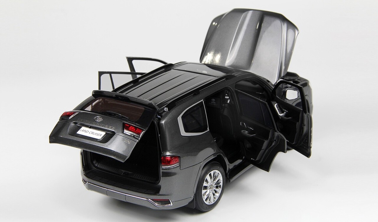 Toyota Toyota Land Cruiser 300-ZX 2024 - 1:18 - LCD Model