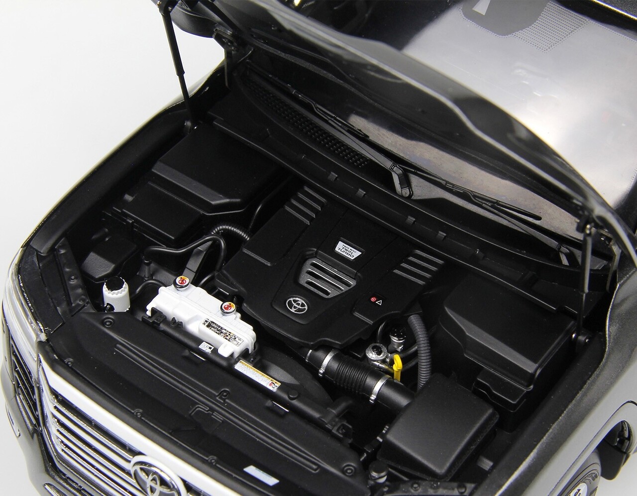 Toyota Toyota Land Cruiser 300-ZX 2024 - 1:18 - LCD Model