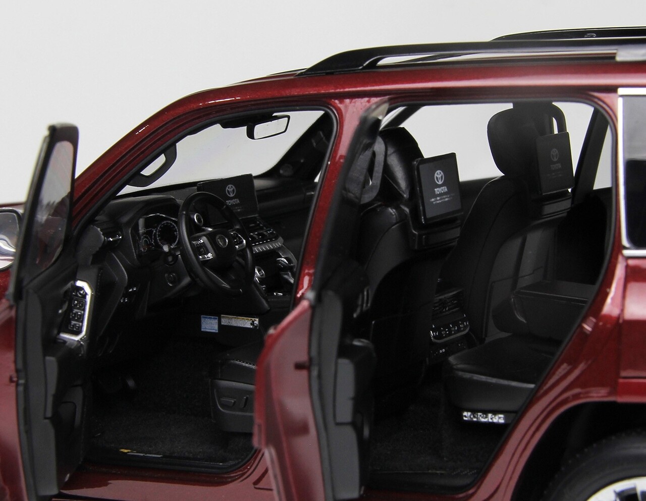 Toyota Toyota Land Cruiser 300-ZX 2024 - 1:18 - LCD Model