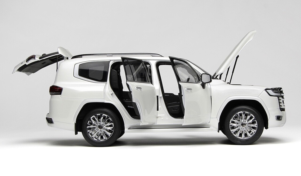 Toyota Toyota Land Cruiser 300-ZX 2024 - 1:18 - LCD Model