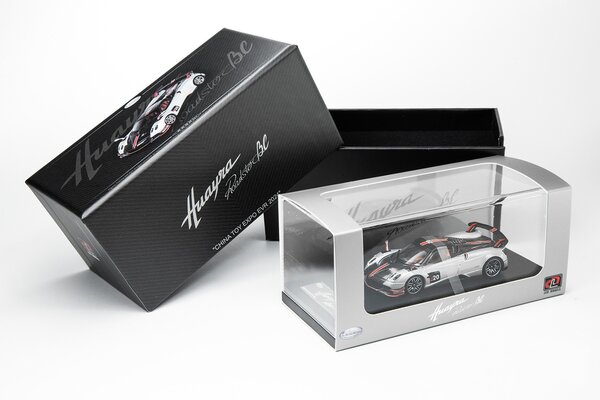 Pagani Pagani Huayra BC Roadster #20 2017 - 1:64 - LCD Model