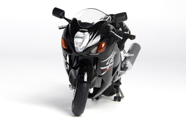 Suzuki Suzuki GSX 1300R Hayabusa 2001 - 1:12 - LCD Models