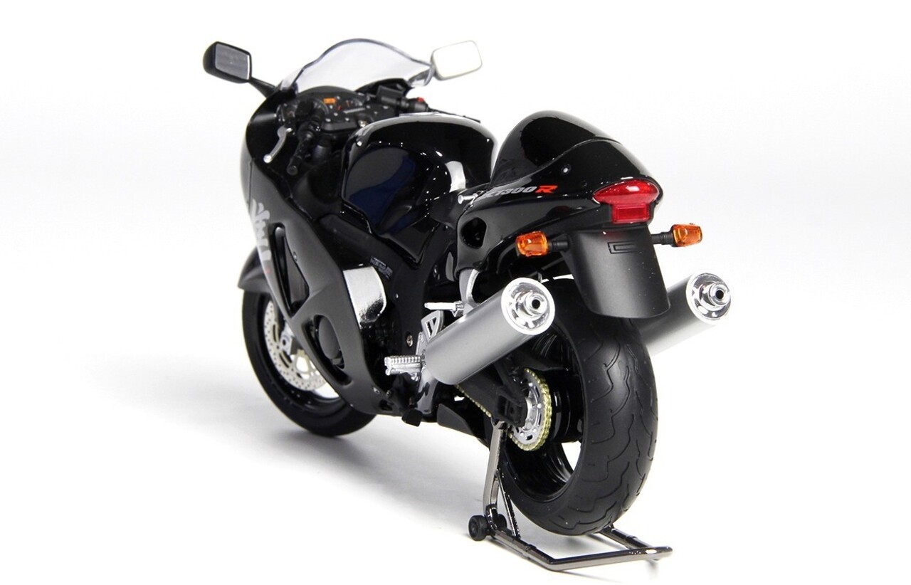 Suzuki Suzuki GSX 1300R Hayabusa 2001 - 1:12 - LCD Models