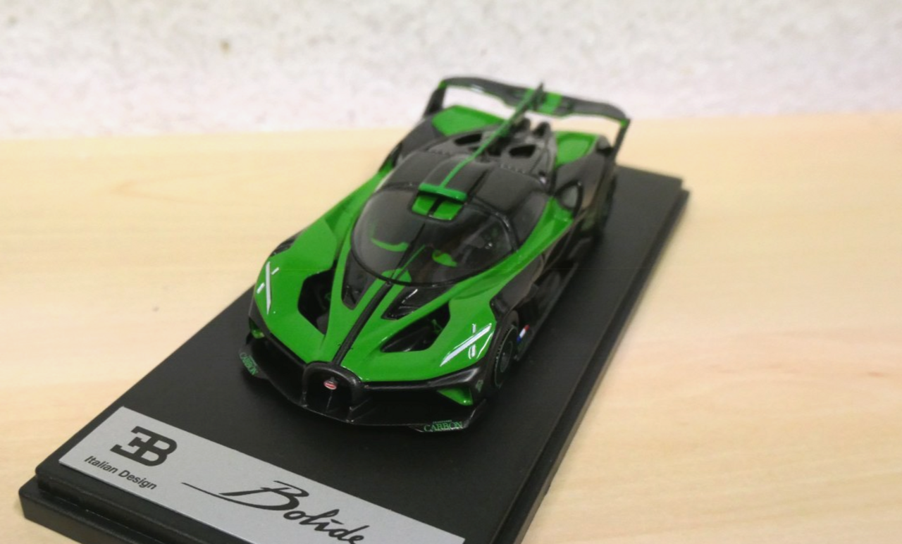 Bugatti Bugatti Bolide W16.4 8.0 Four Turbo 1850HP 2020 - 1:43 - LookSmart Bugatti Bugatti Bolide W16.4 8.0 Four Turbo 1850HP 2020 - 1:43 - LookSmart
