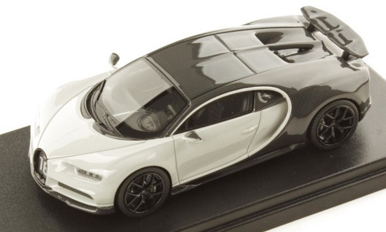 Bugatti Bugatti Chiron Sport #16 Wing Up 2019 - 1:43 - LookSmart