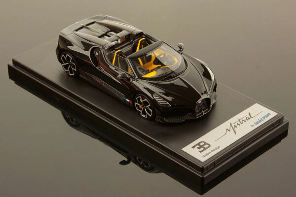 Bugatti Bugatti W16 Mistral 2023 - 1:43 - LookSmart