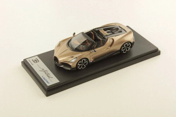 Bugatti Bugatti W16 Mistral 2023 - 1:43 - LookSmart