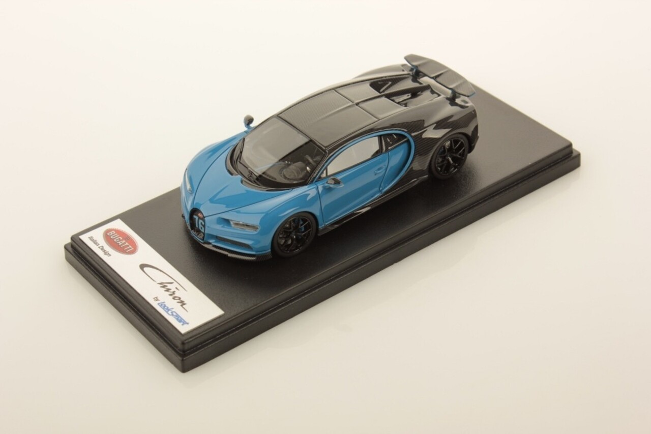 Bugatti Bugatti Chiron Sport #16 Wing Up 2019 - 1:43 - LookSmart