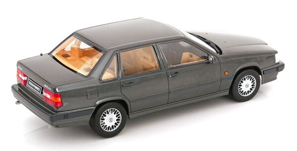 Volvo Volvo 850 1993 - 1:18 - Triple 9 Collection