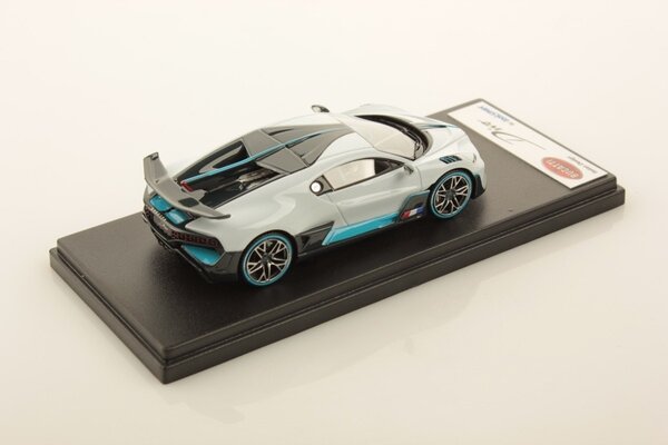 Bugatti Bugatti Divo 2018 - 1:43 - LookSmart