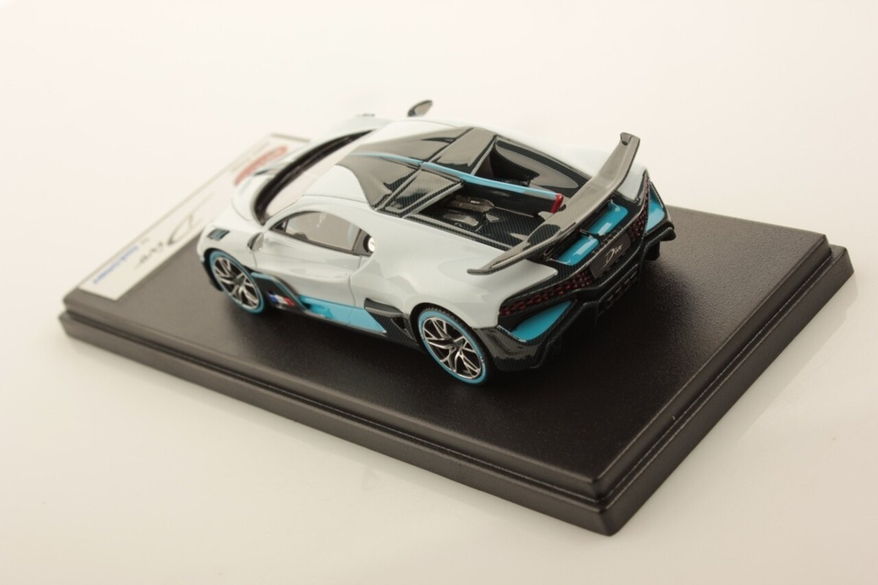 Bugatti Bugatti Divo 2018 - 1:43 - LookSmart