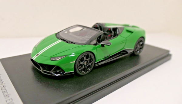 Lamborghini Lamborghini Huracán EVO Spider 60th Anniversary 2023 - 1:43 - LookSmart