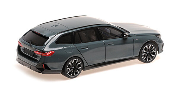 BMW BMW i5 M60 Touring 2024 - 1:18 - Minichamps