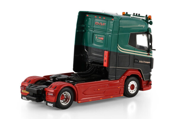 DAF DAF XG+ Tractor 4x2 'P.G.A. Transport' - 1:50 - WSI Models