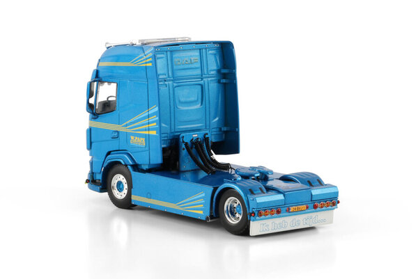 DAF DAF XG+ Tractor 4x2 'W.Pape Transport' - 1:50 - WSI Models