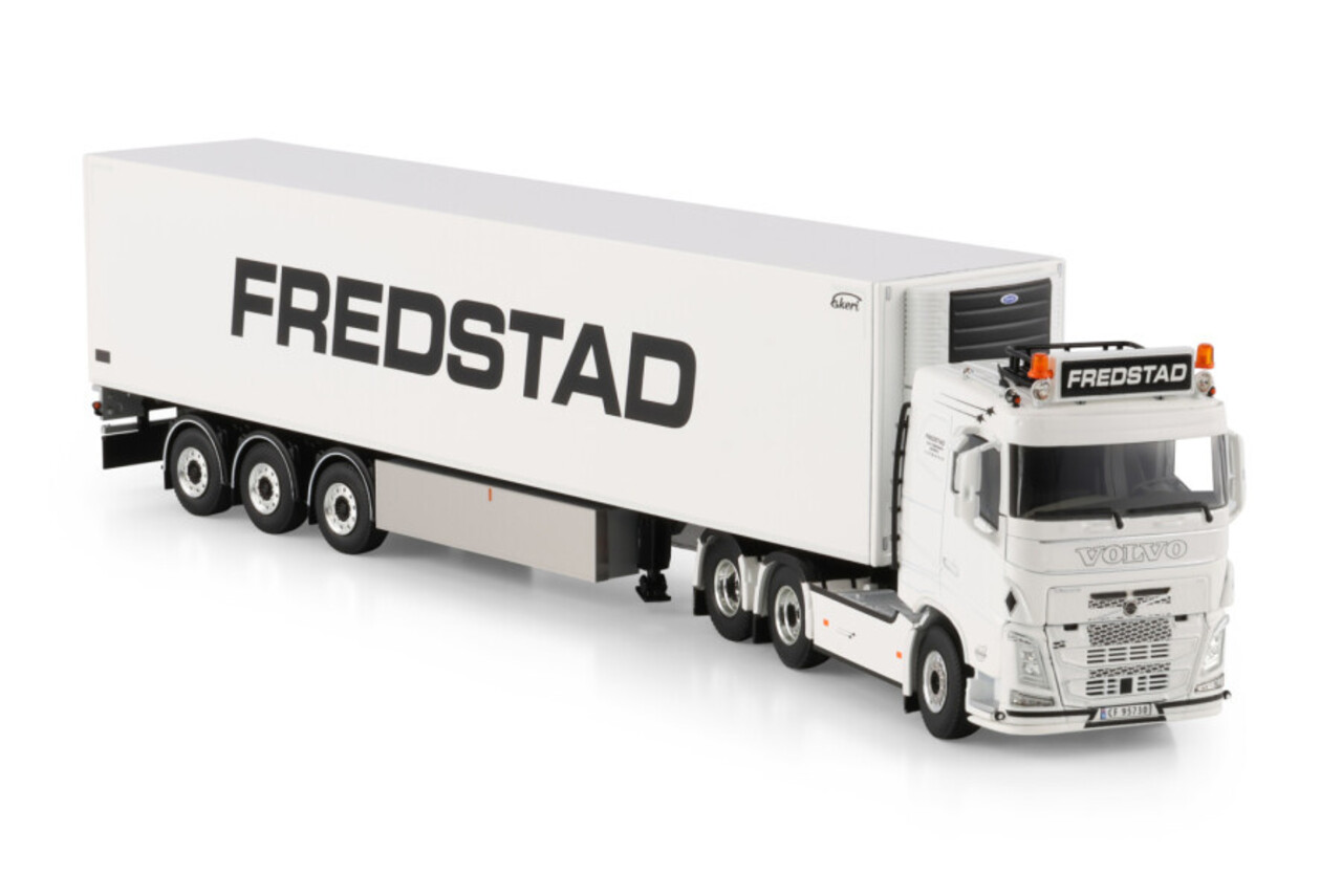 Volvo Volvo FH4 Sleeper Cab 6x2 Tag Axle + Reefer Semitrailer 3 Axle 'Fredstad' - 1:50 - WSI Models