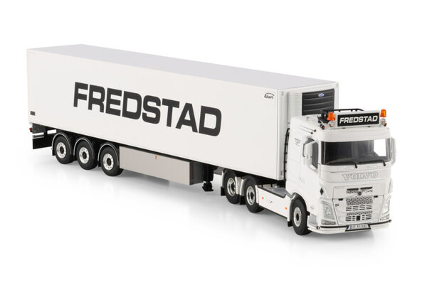 Volvo Volvo FH4 Sleeper Cab 6x2 Tag Axle + Reefer Semitrailer 3 Axle 'Fredstad' - 1:50 - WSI Models