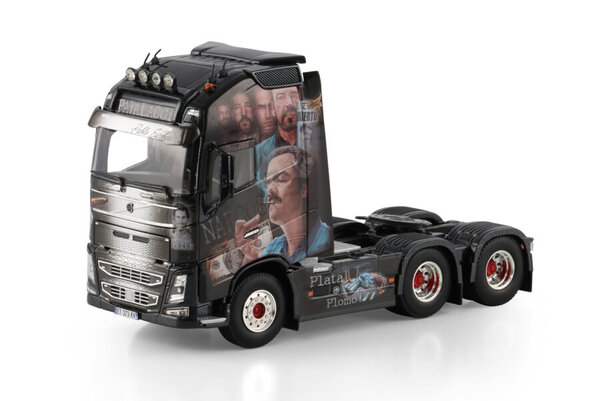 Volvo Volvo FH4 Globetrotter XL Tractor 6x2 Tag Axle 'Patalacci' - 1:50 - WSI Models Volvo Volvo FH4 Globetrotter XL Tractor 6x2 Tag Axle 'Patalacci' - 1:50 - WSI Models