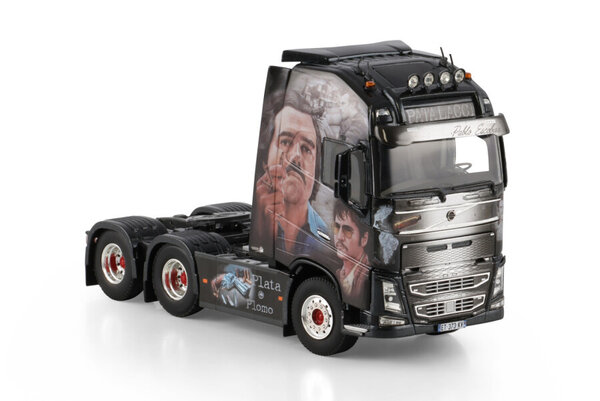 Volvo Volvo FH4 Globetrotter XL Tractor 6x2 Tag Axle 'Patalacci' - 1:50 - WSI Models Volvo Volvo FH4 Globetrotter XL Tractor 6x2 Tag Axle 'Patalacci' - 1:50 - WSI Models