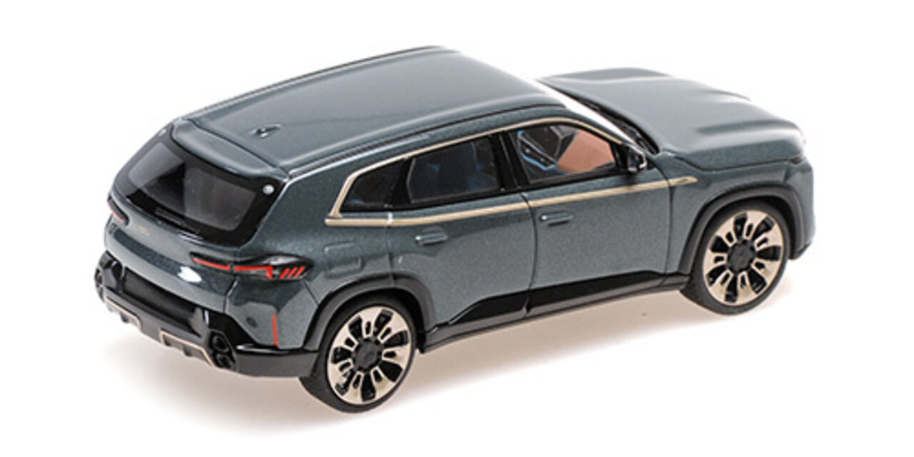 BMW BMW XM 2023 - 1:43 - Minichamps
